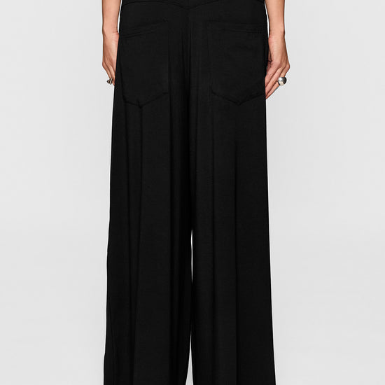 Black | The Lyndie Pant by Bleusalt