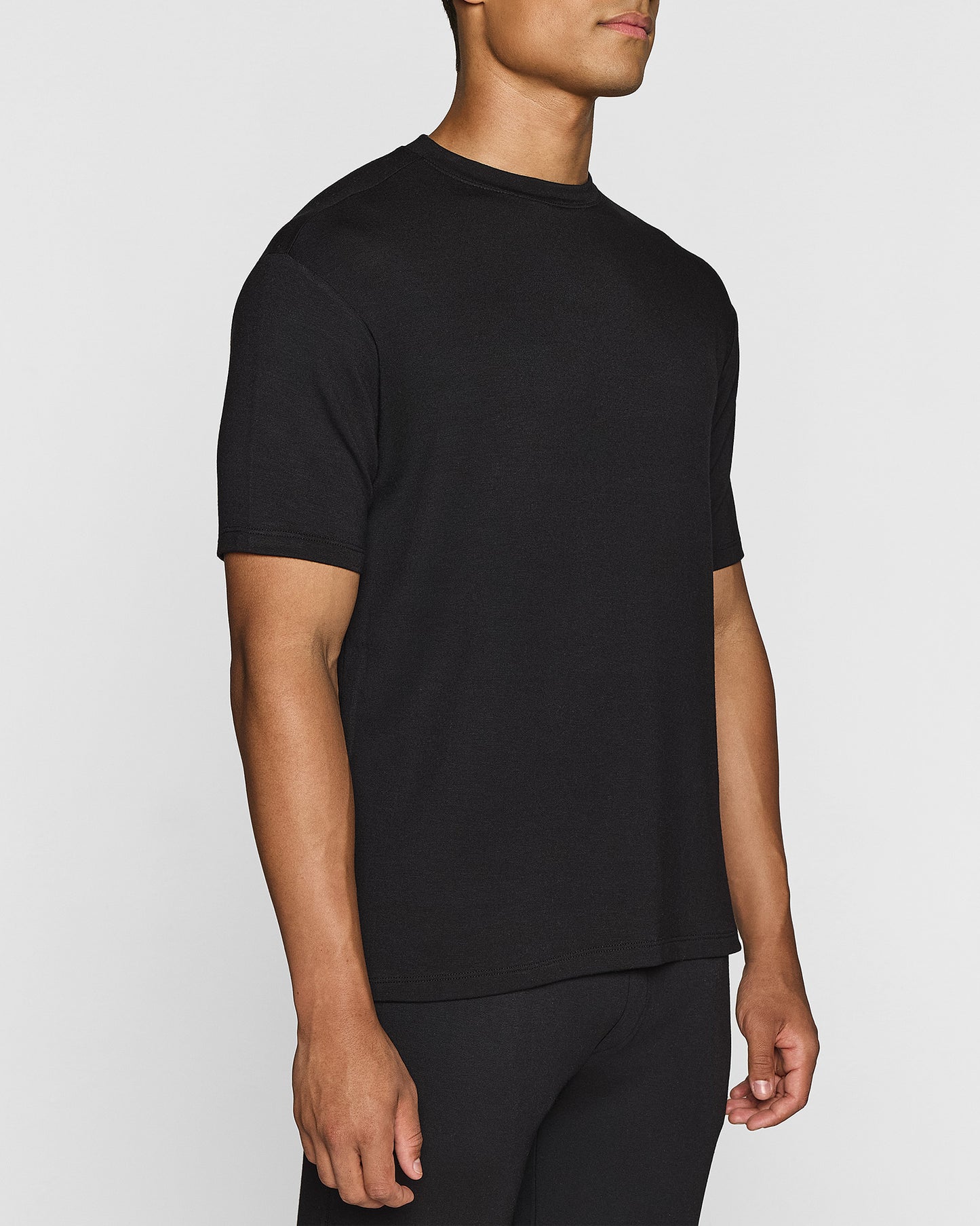 Black | The Perfect Classic T