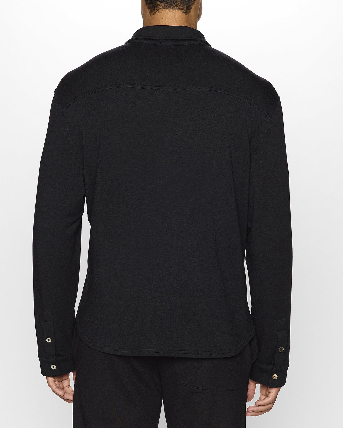 Black | The Men's Classic Shirt Back