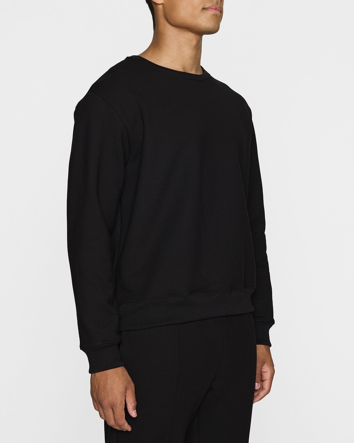 Black | The Luxe Men's Crew