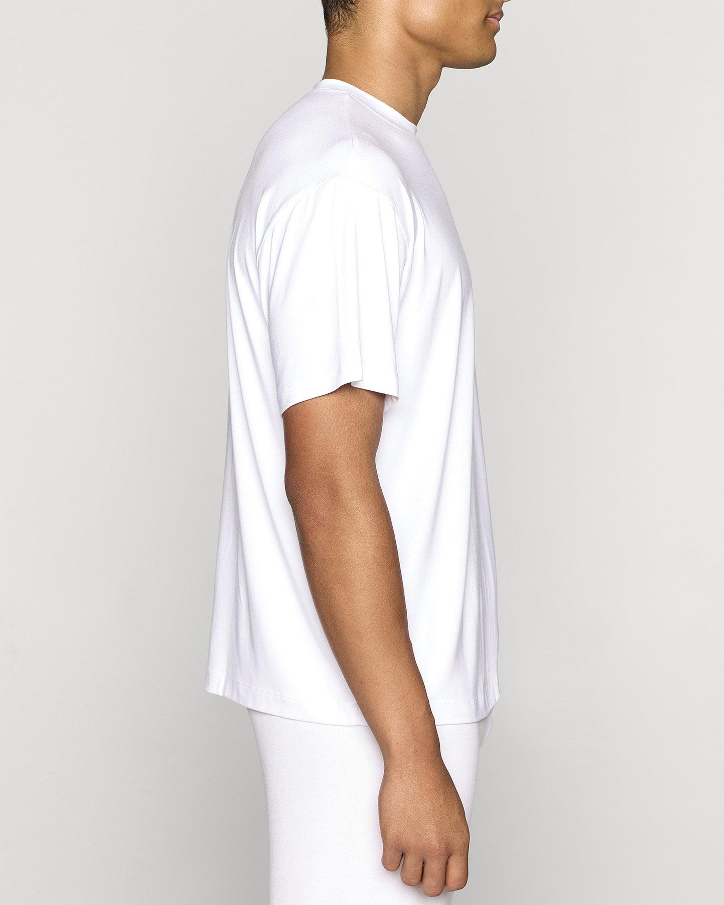 White | Men's Oversized T Lite