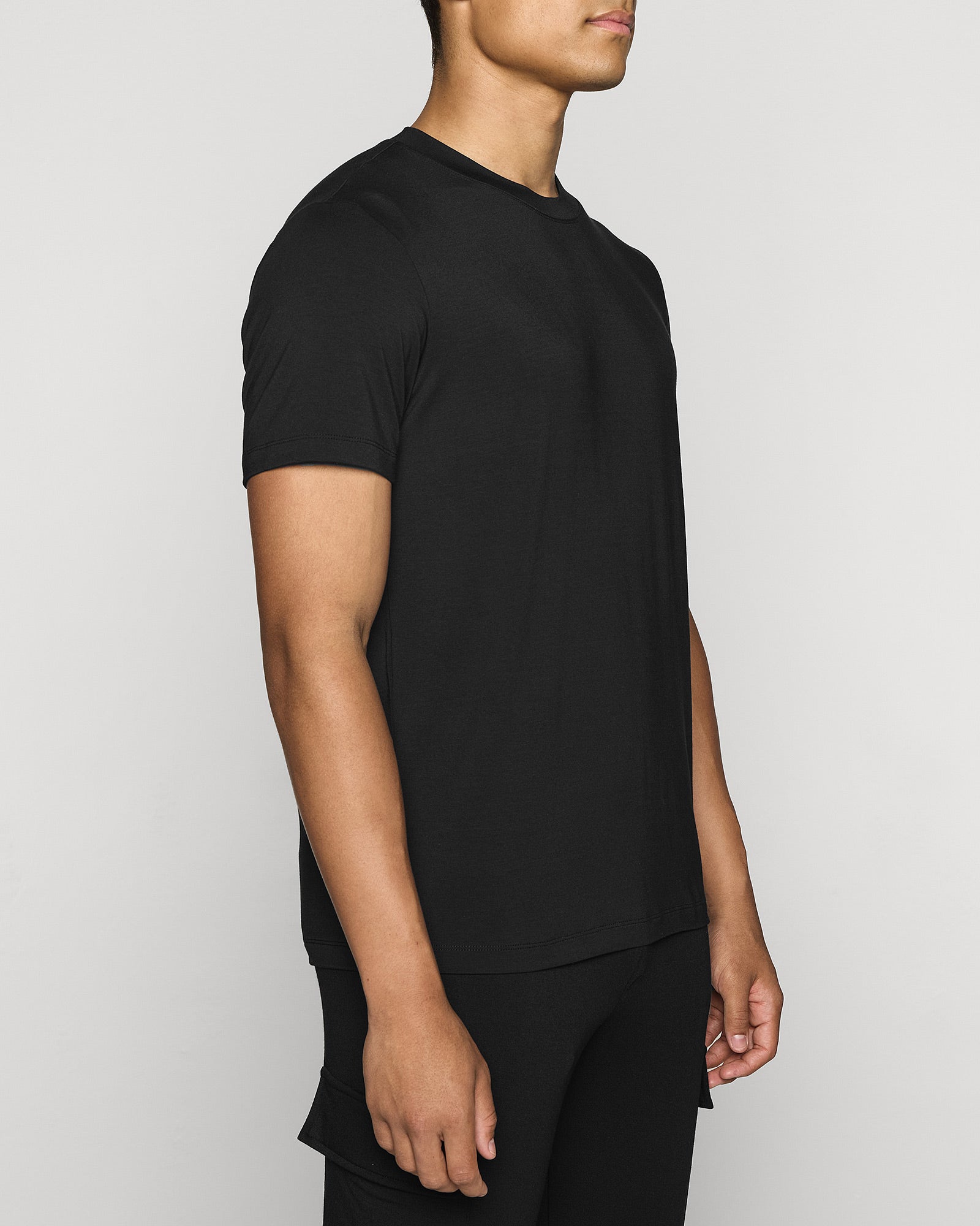 Black | Men's Classic T Lite