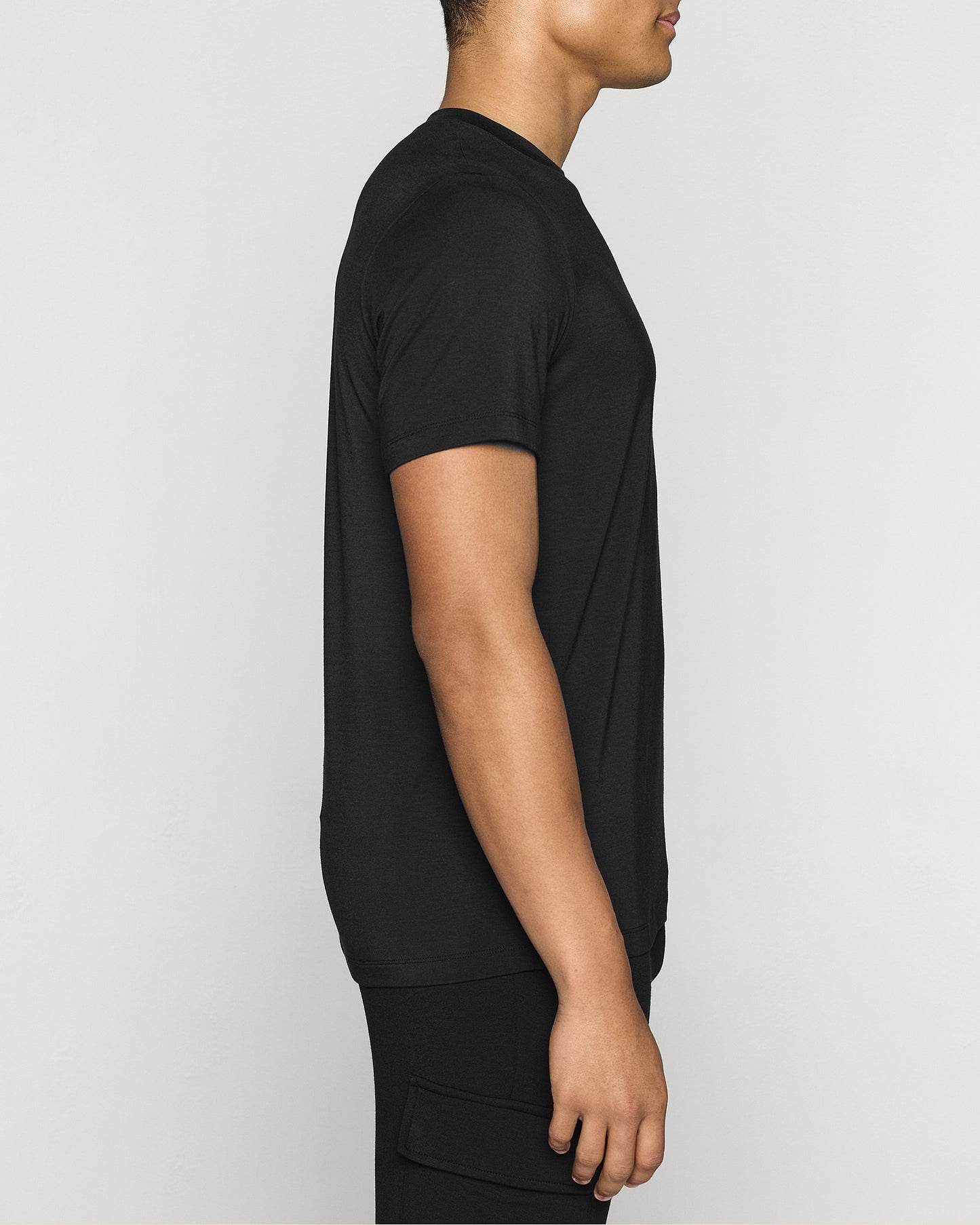 Black | Men's Classic T Lite