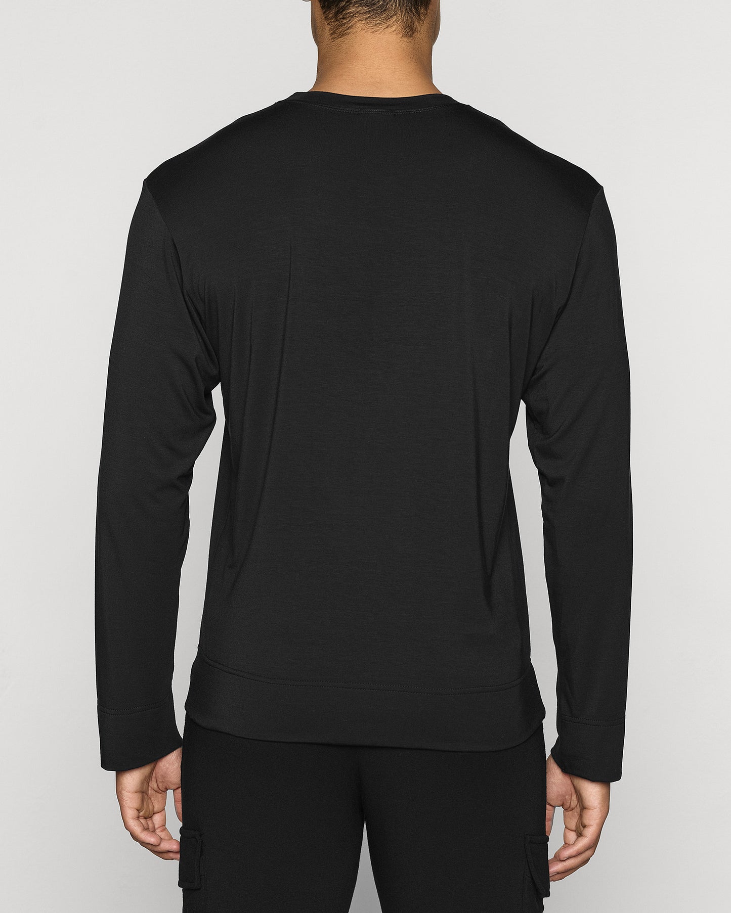 Black | The Long Sleeve Crew Pullover Lite