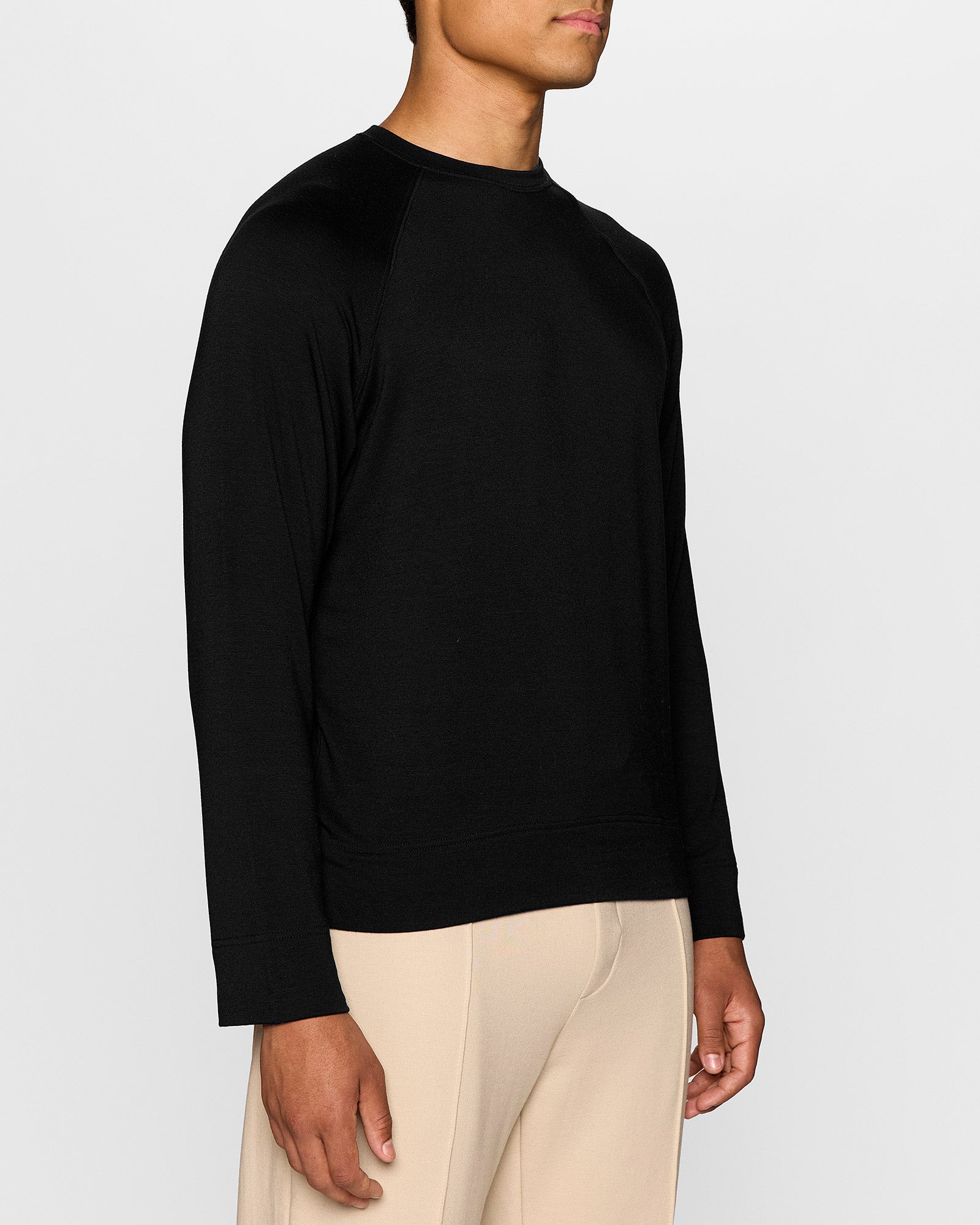 Black | Men's Raglan Crew