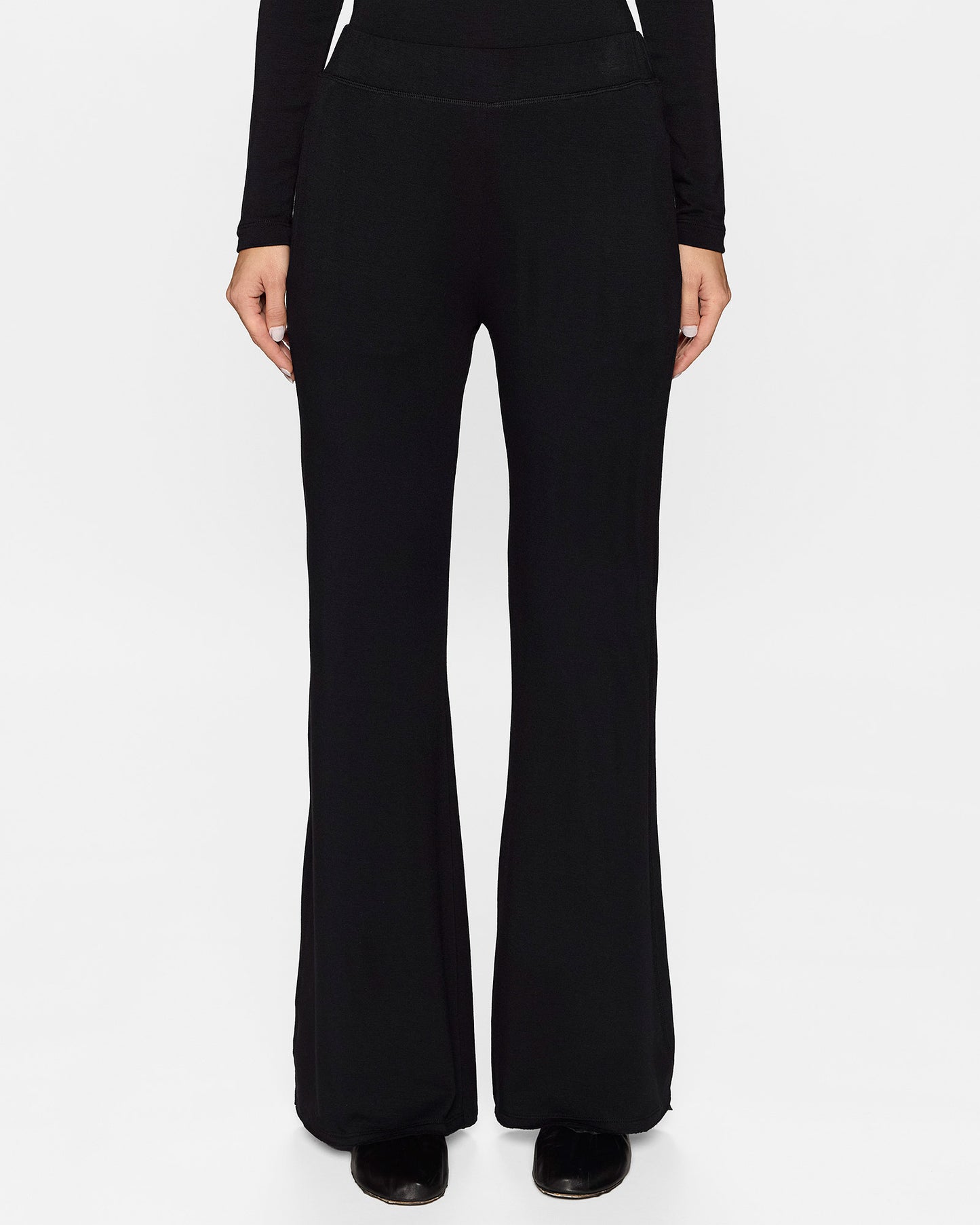 Black | The Cindy Bootcut Pant