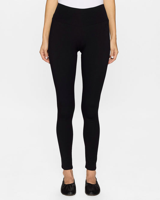 Black | The Elevated Legging by Bleusalt