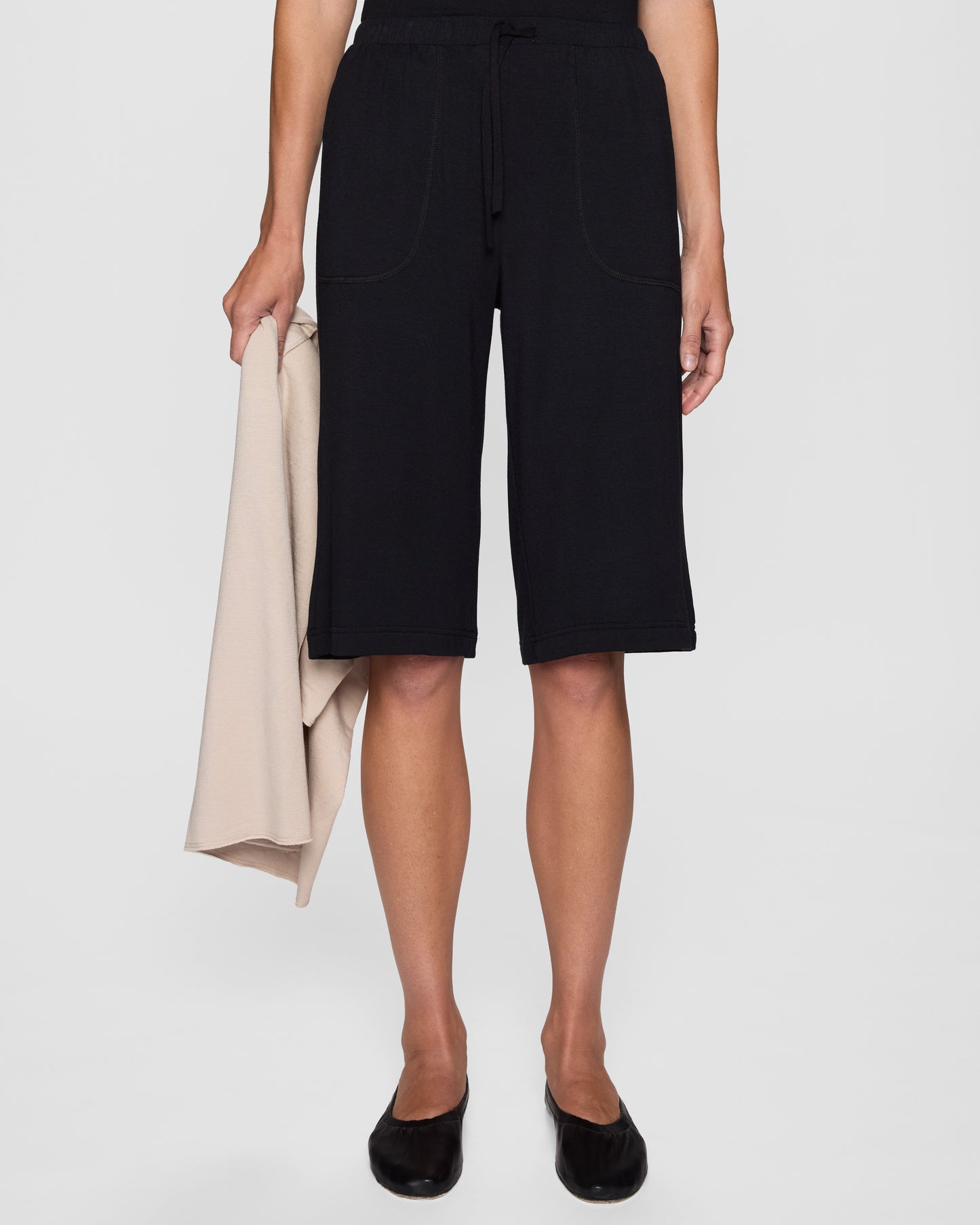 Black | The Caroline Short