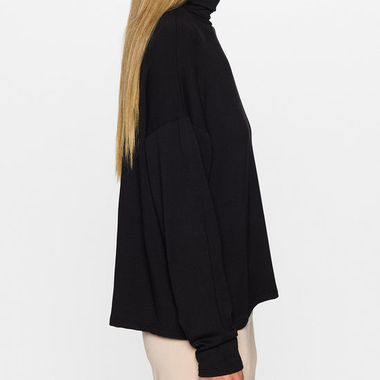Black | The Oversized Turtleneck