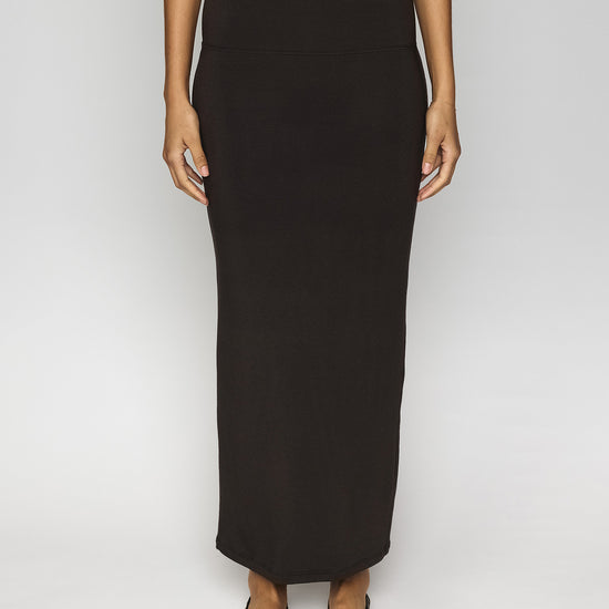 Coco | The Maxi Tube Skirt Front