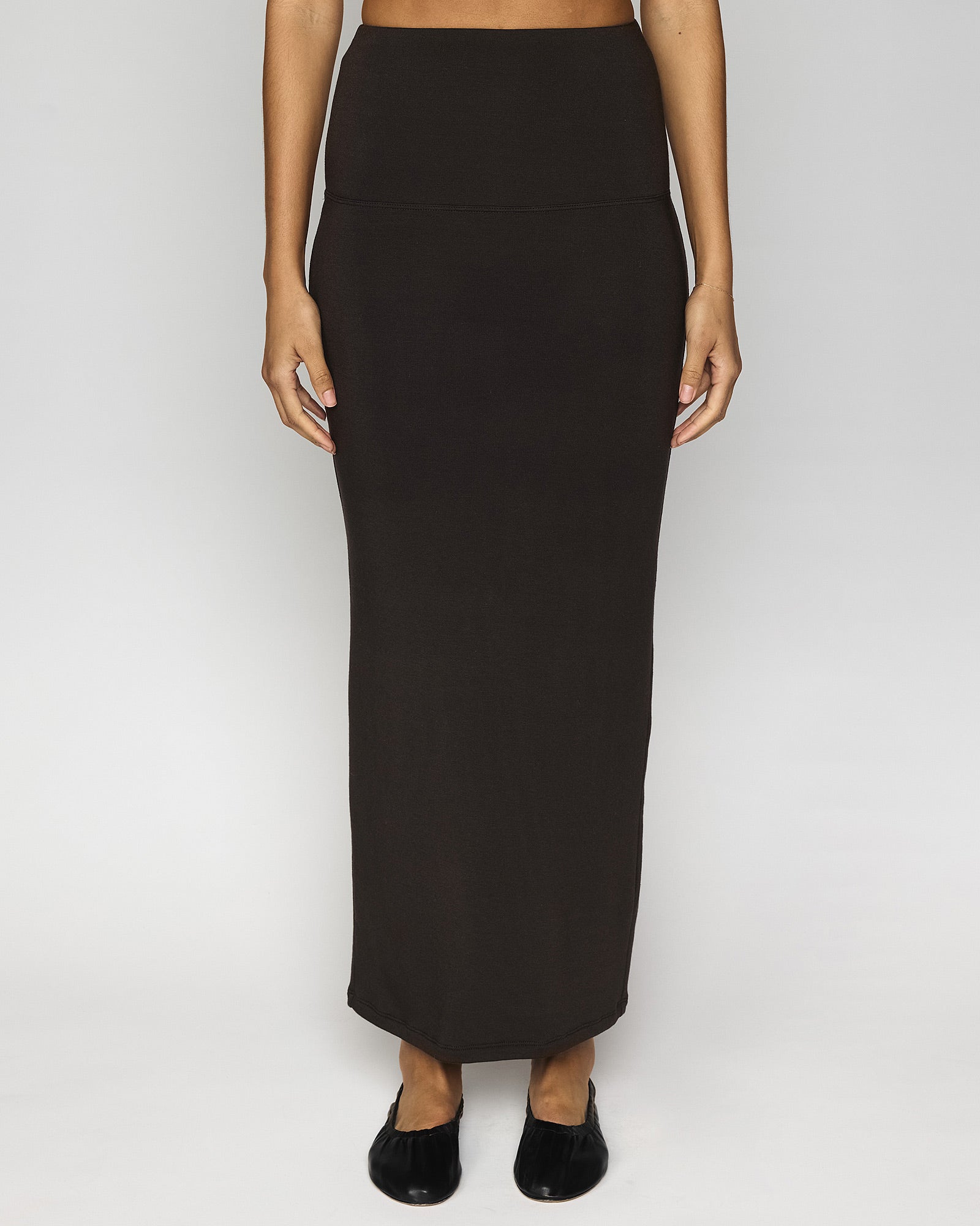 Coco | The Maxi Tube Skirt Front