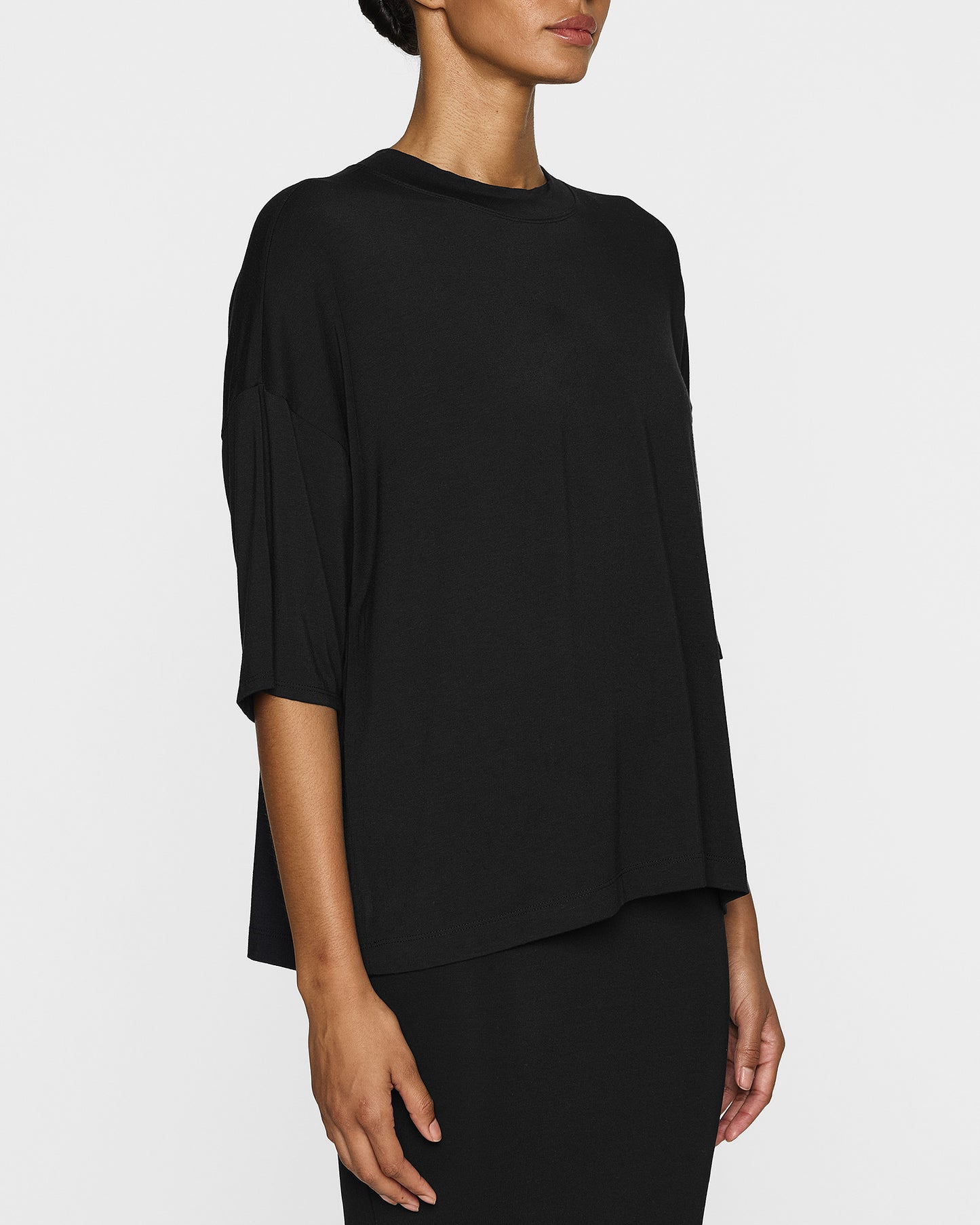 Black | The Women's Oversized T-Shirt