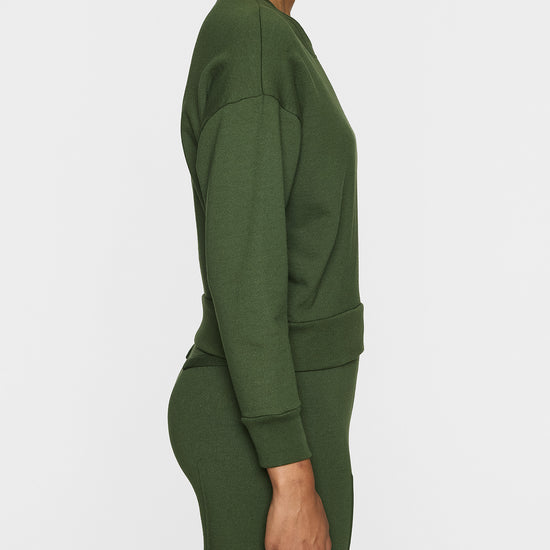 Green | The Luxe Shorty Crew