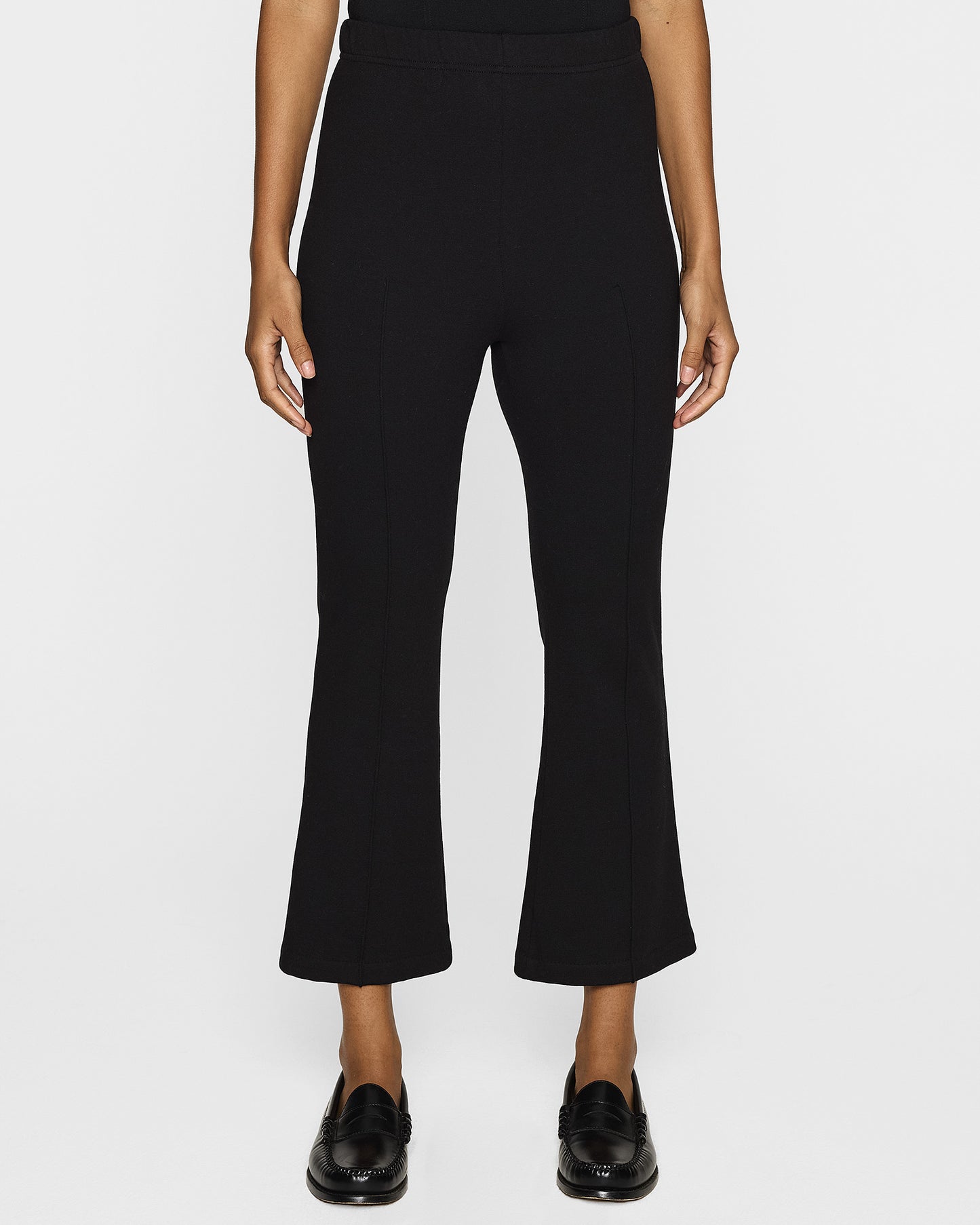 Black | The Luxe Crop Flair