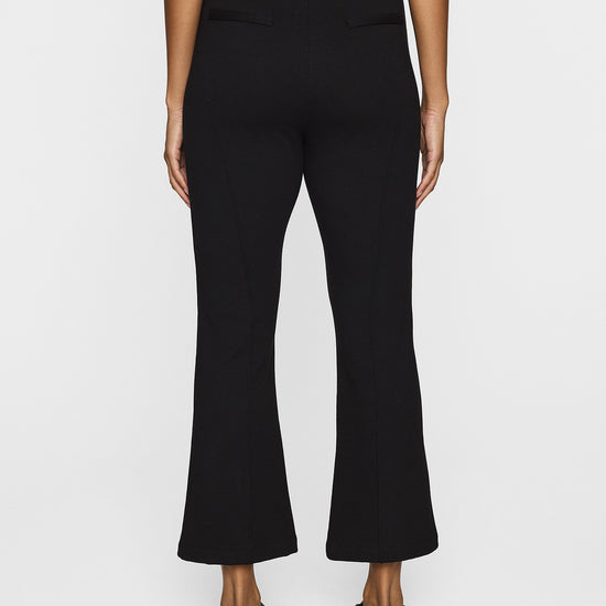 Black | The Luxe Crop Flair