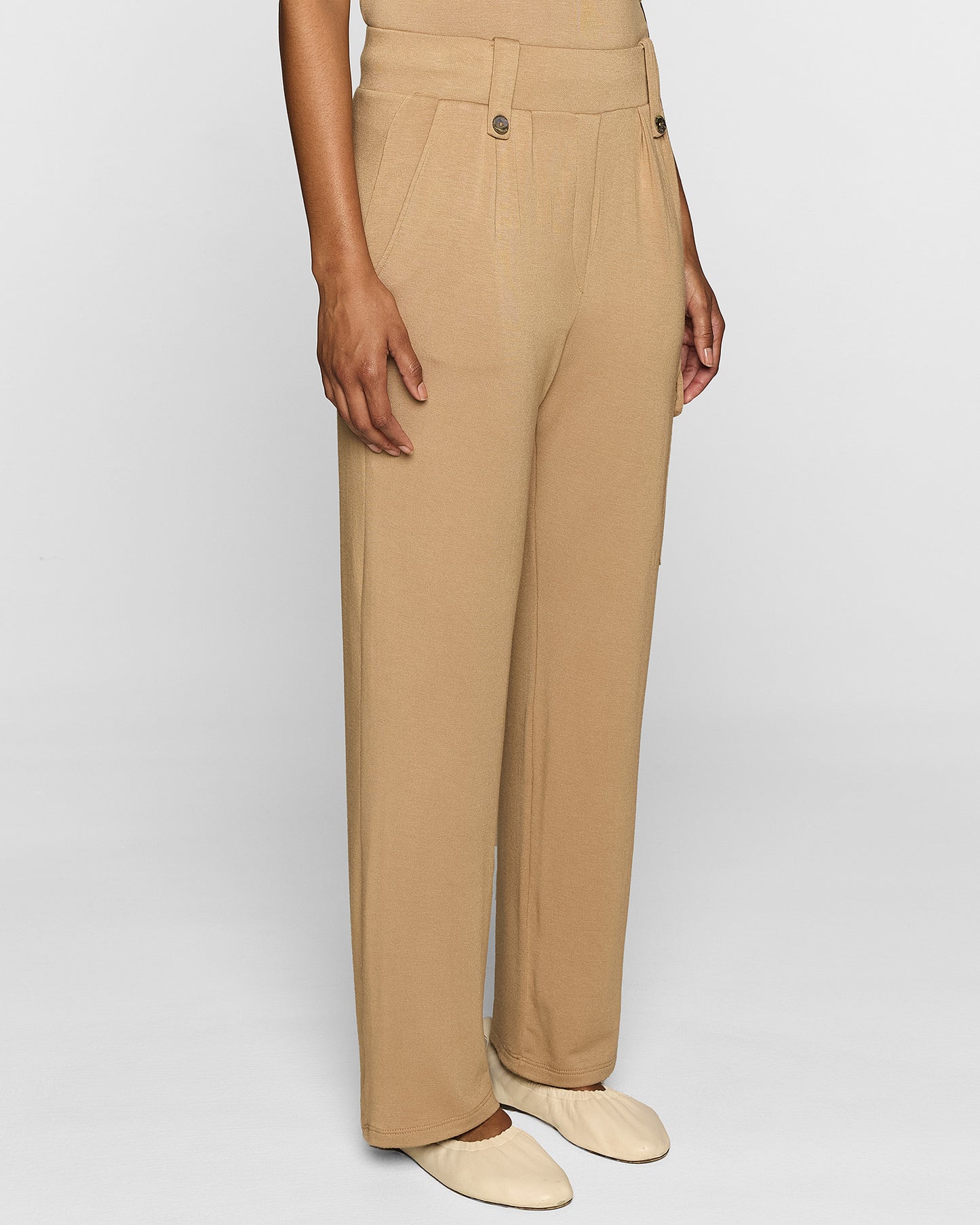 Camel | The Women's Cargo Pant