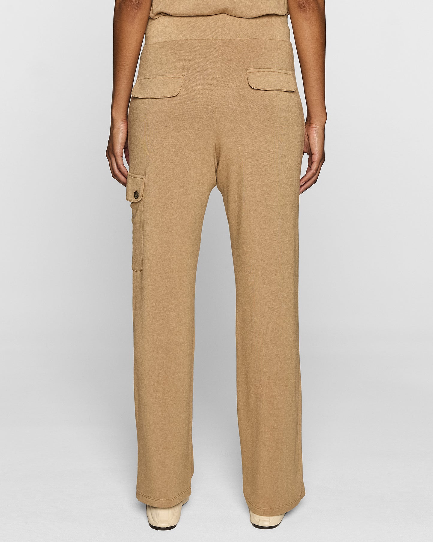 Camel | The Women's Cargo Pant