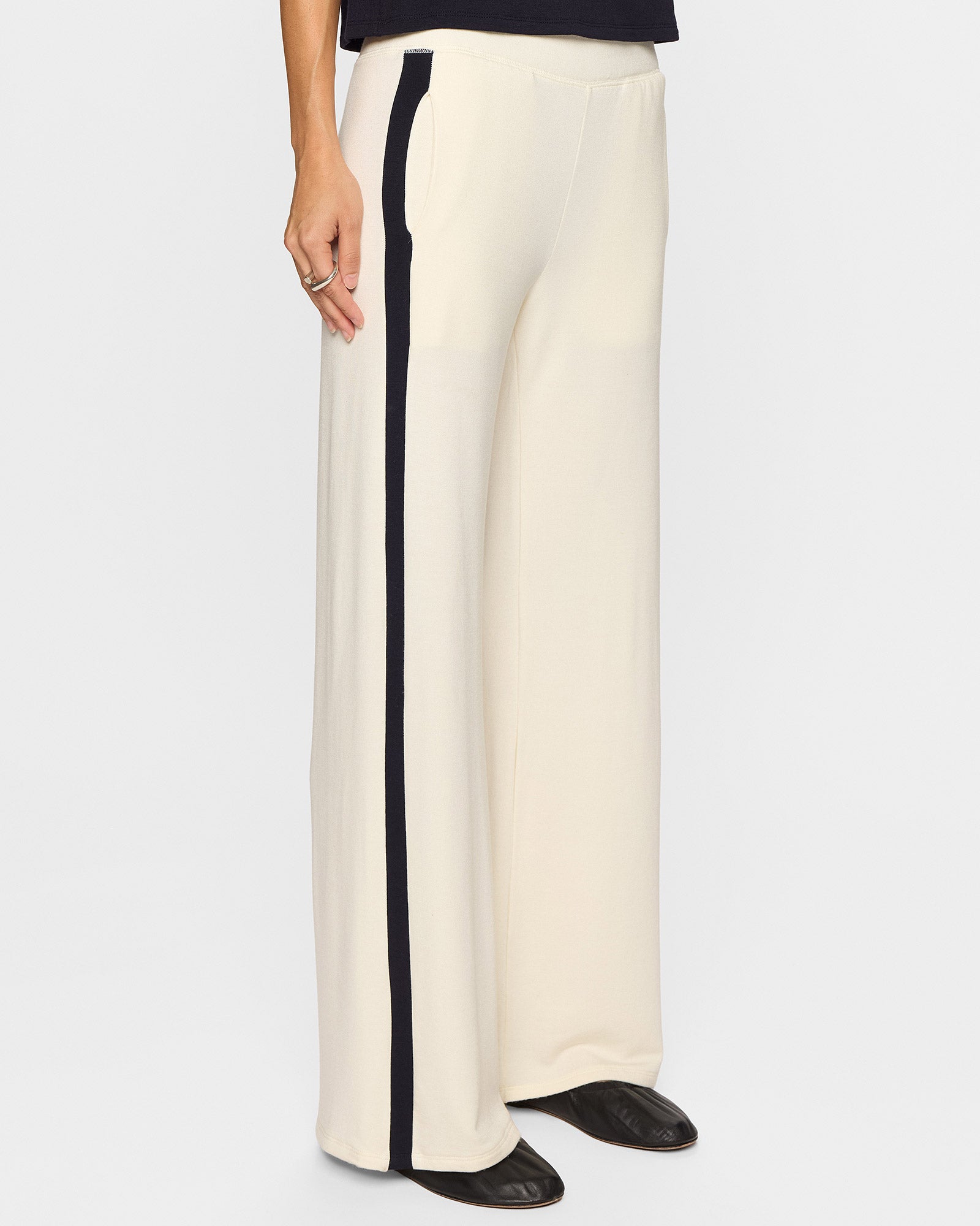 Unbleached/Navy | The Cindy Racer Pant