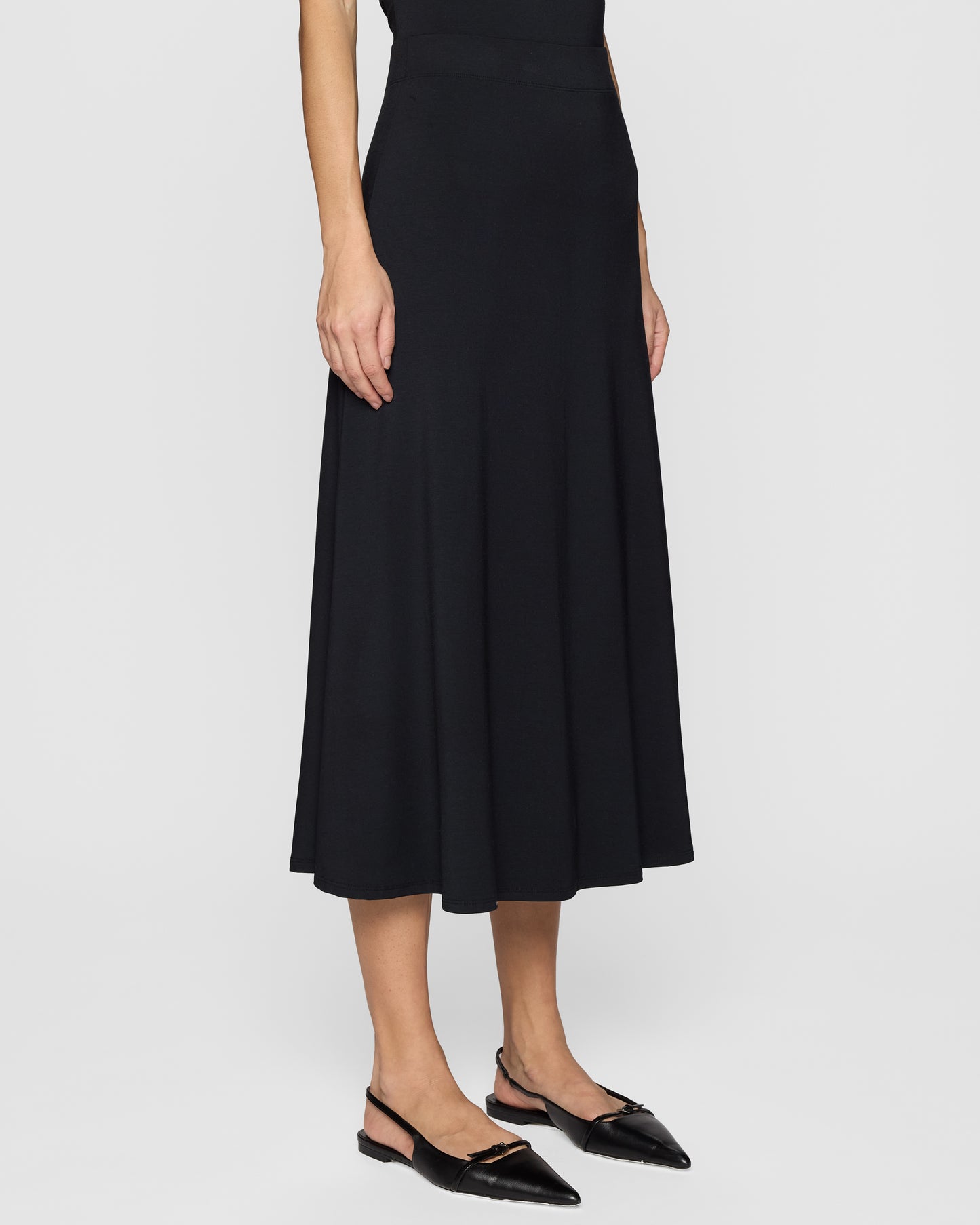 Black | The A-Line Skirt Lite