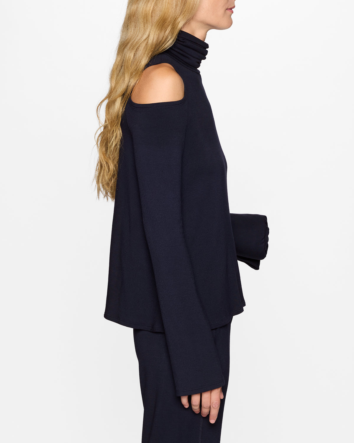 Navy | The  Barbra Cold Shoulder