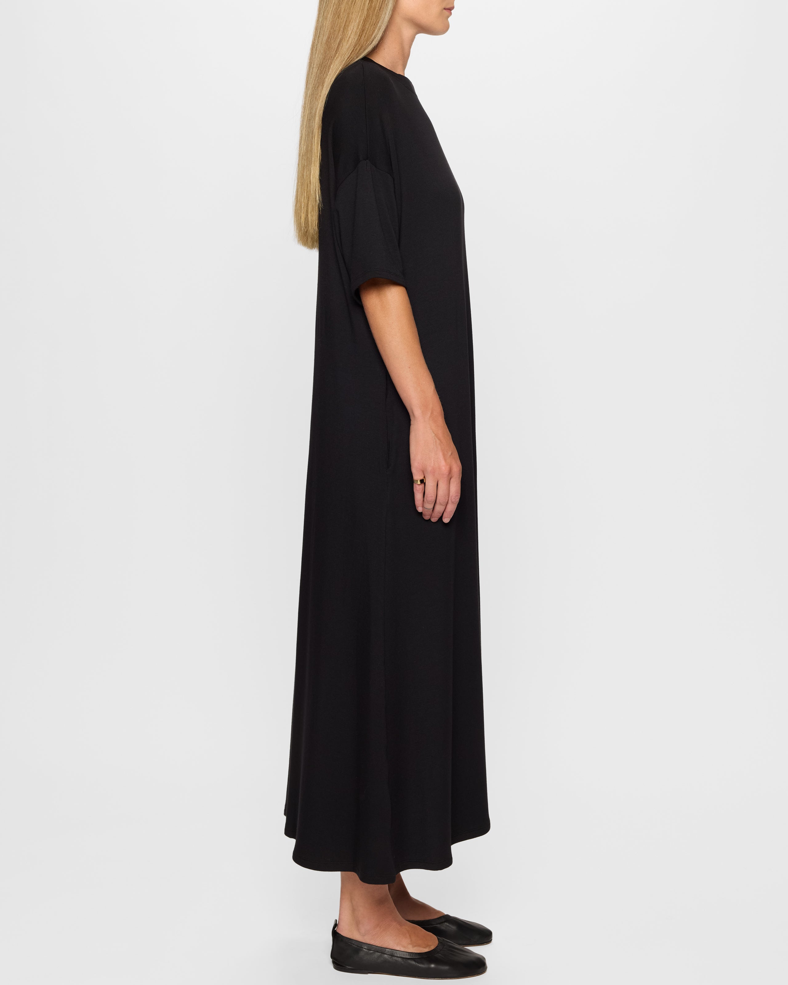 Black | The Oversized T Dress Lite