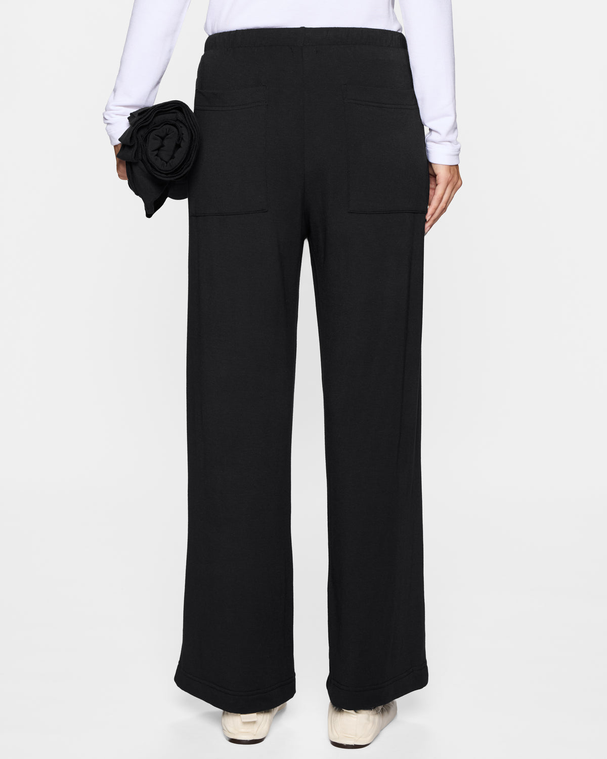 Black | The Caroline Pant