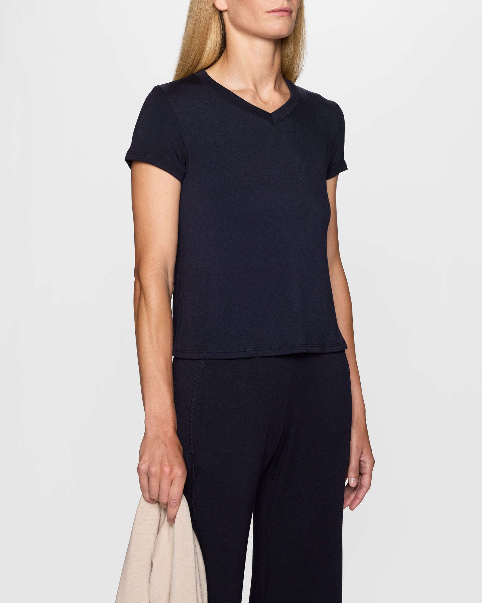 Navy | The Perfect High V