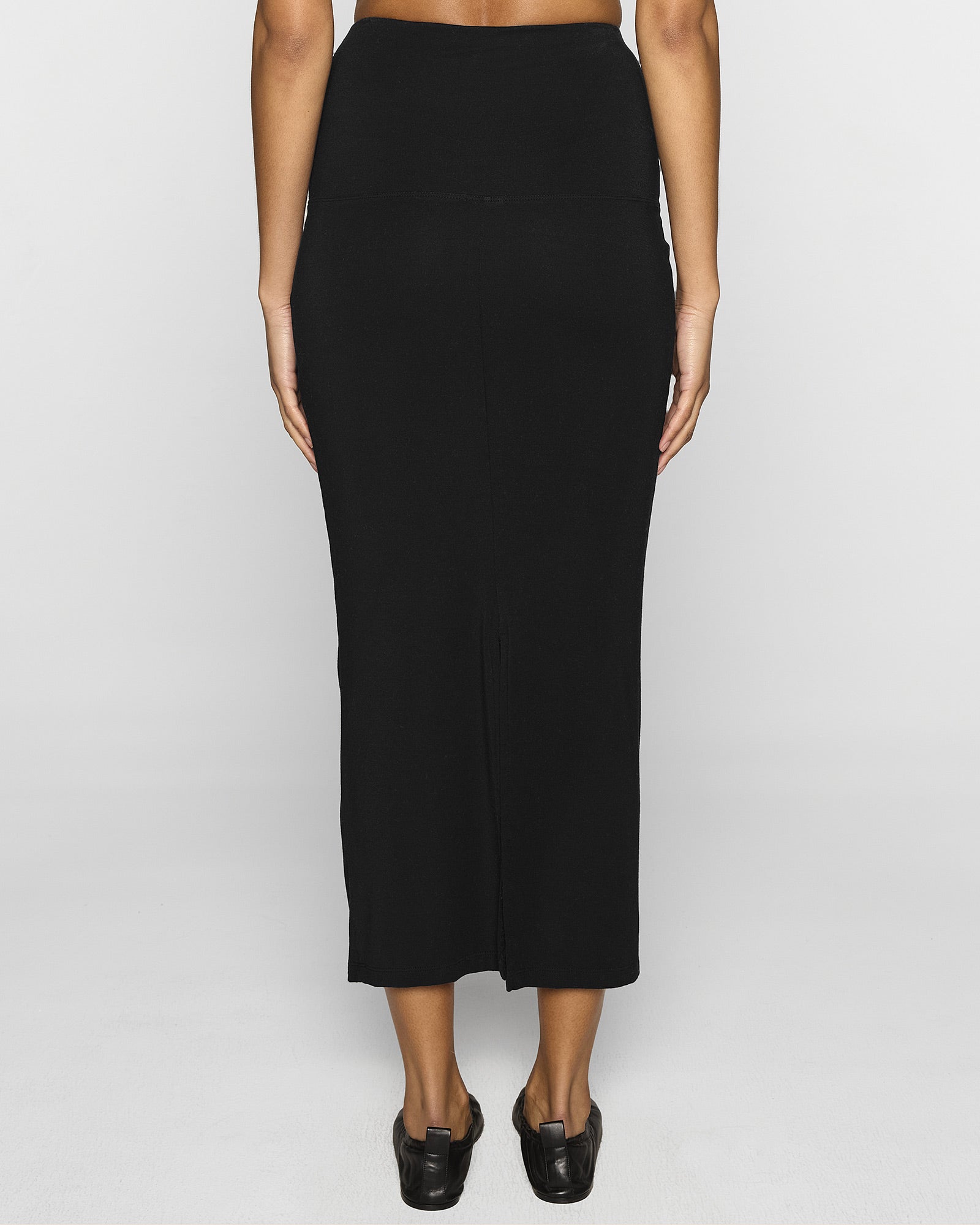Black | The Tube Skirt Lite Back