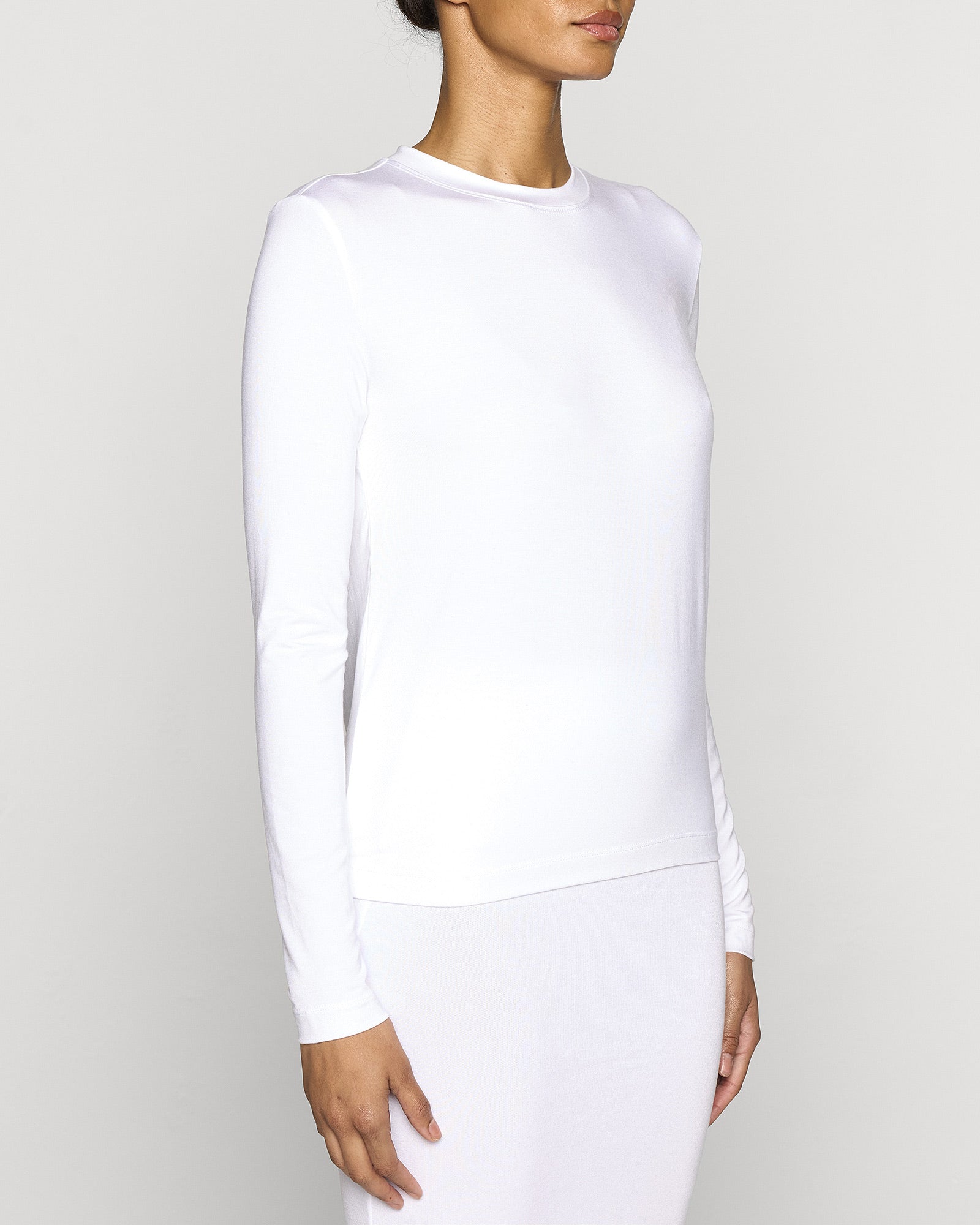 White | The Classic Crew Lite Angle