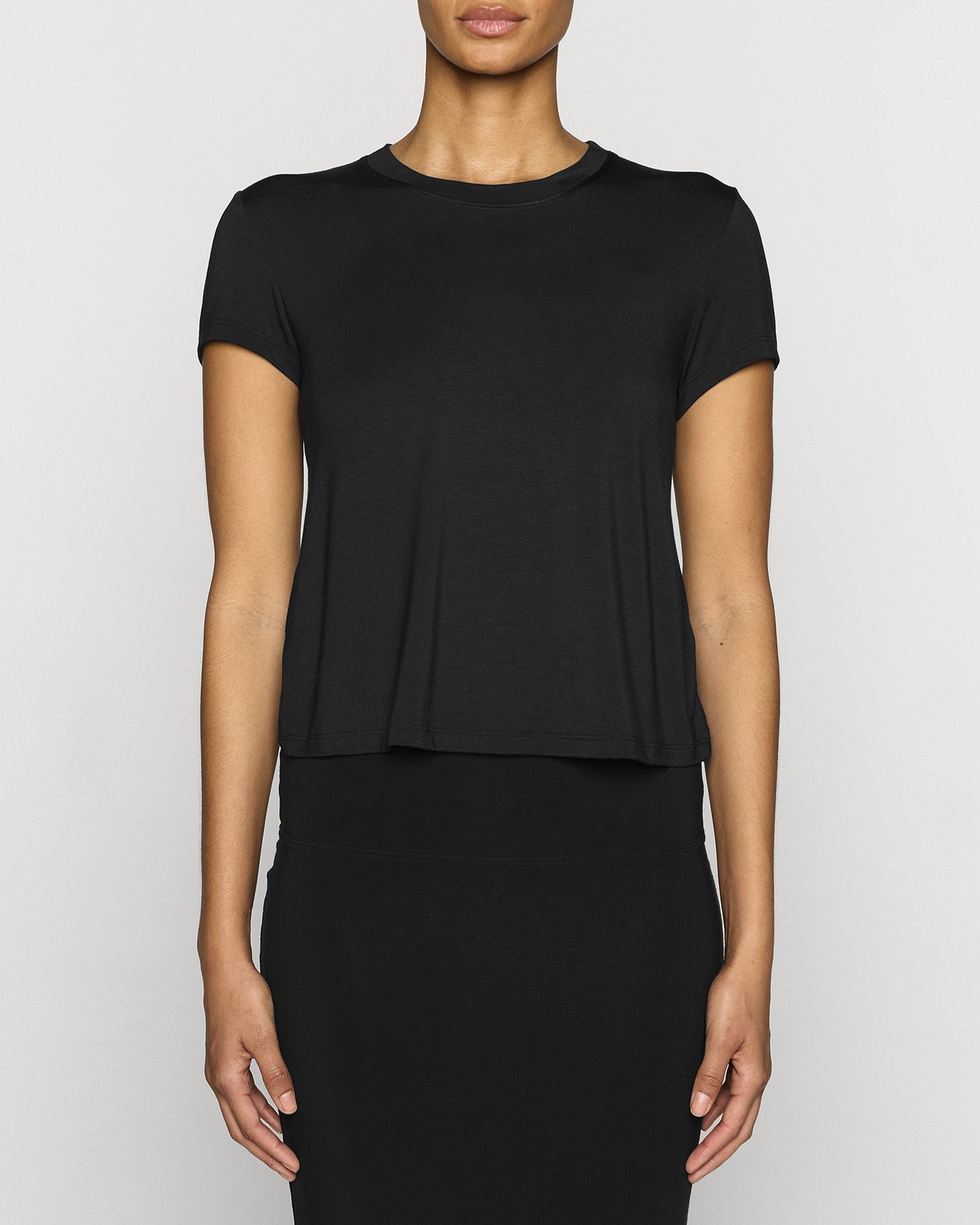 Black | The Perfect T Lite Front