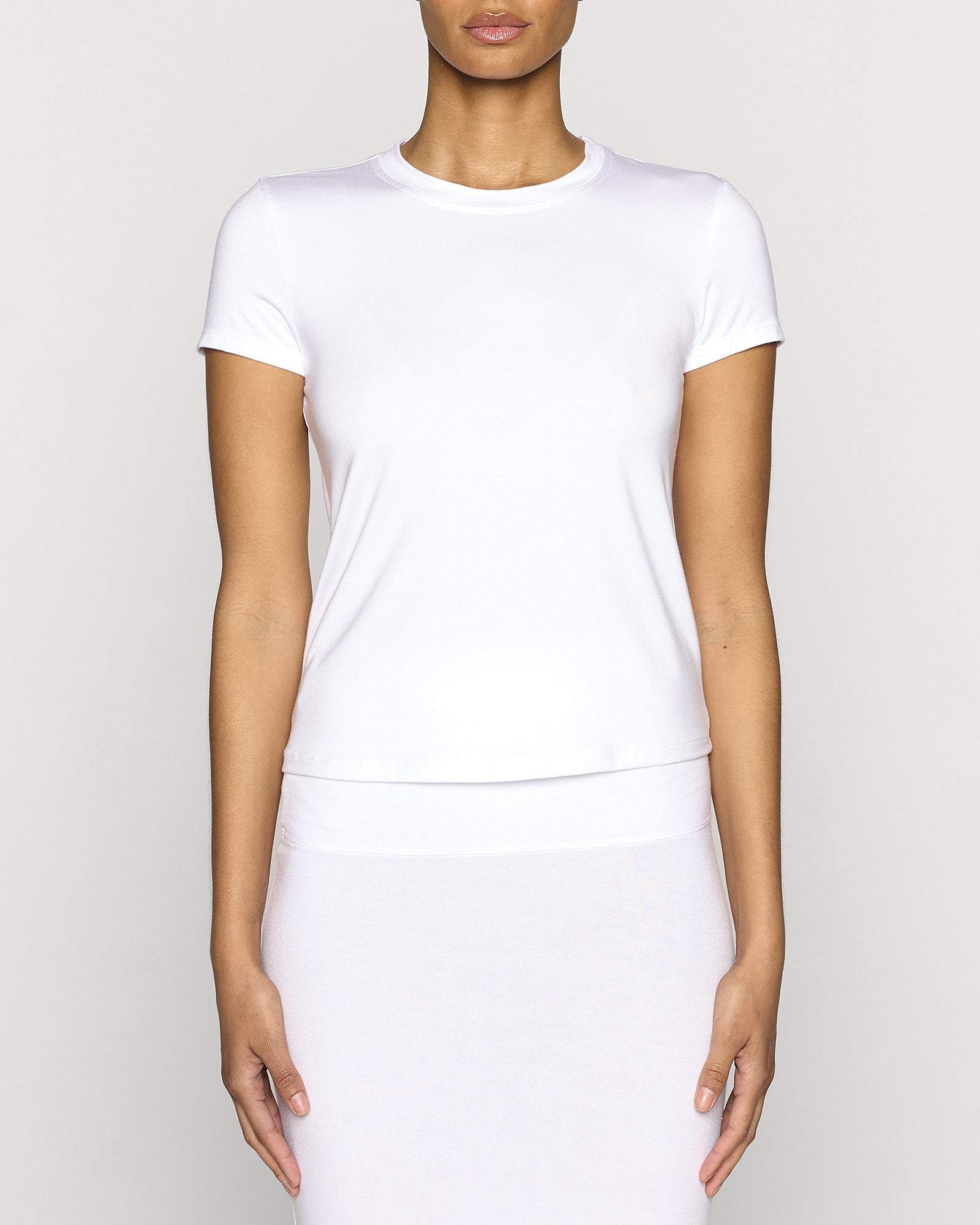 White | The Perfect T Lite Front