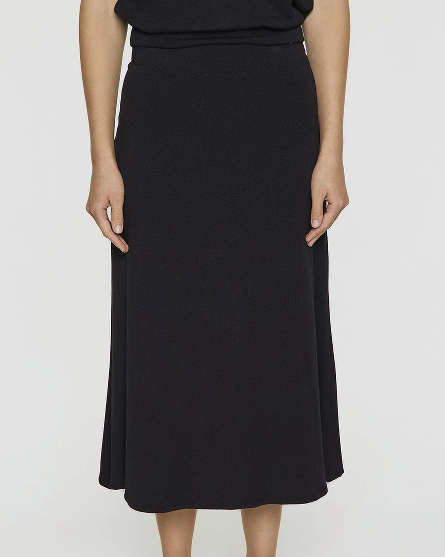 Black | The A-line Skirt