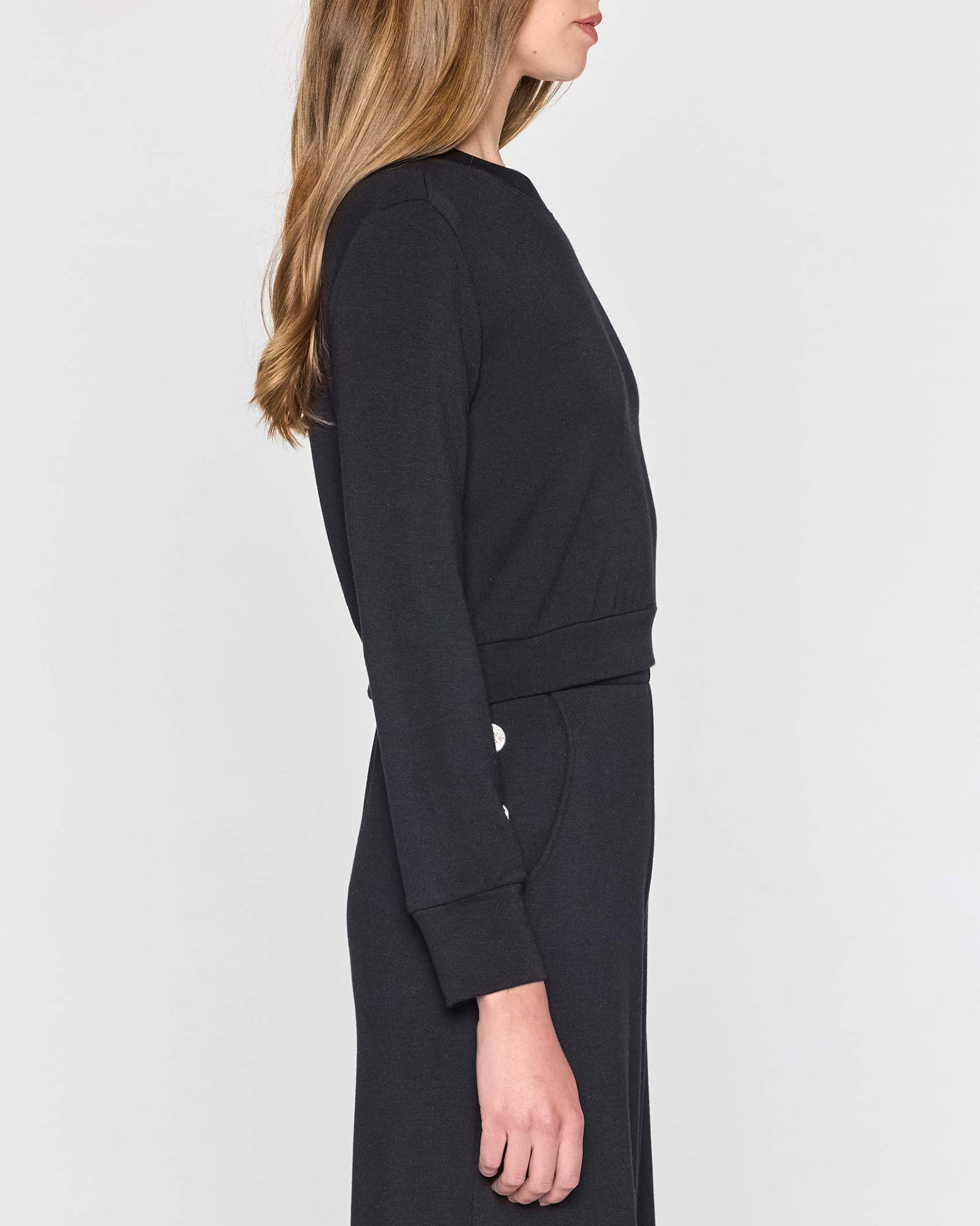 Black | The Elevated Crew Side