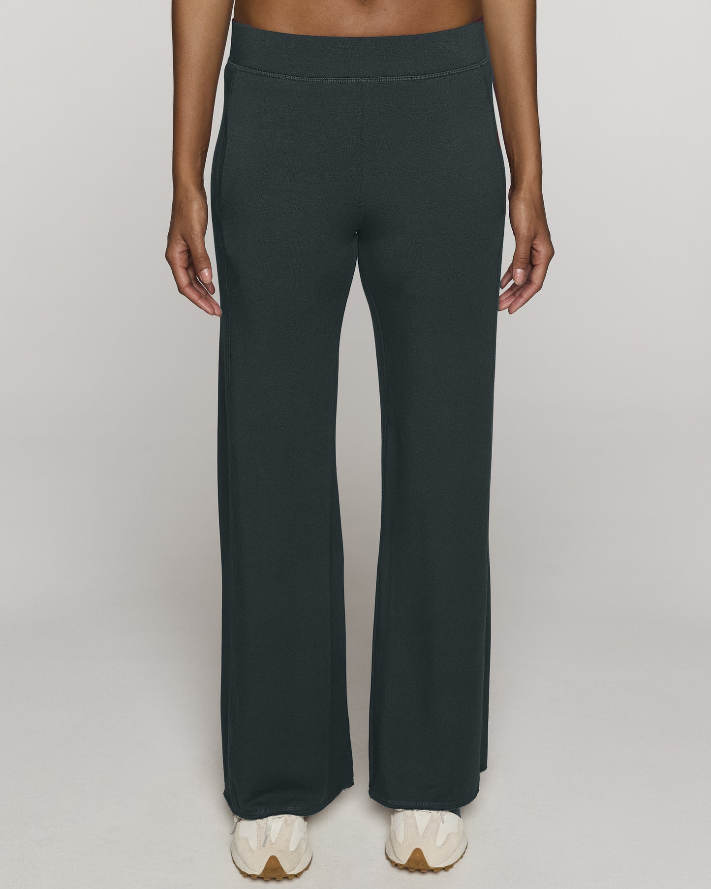 St. John High-waisted Stretch-crepe Pants In Camel