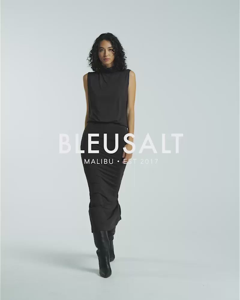 All | The Sleeveless Turtleneck Lite