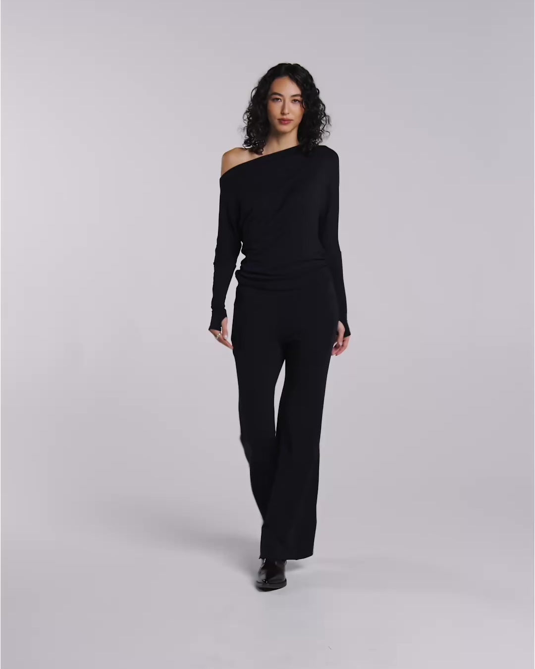 Navy | The Cindy Bootcut Pant