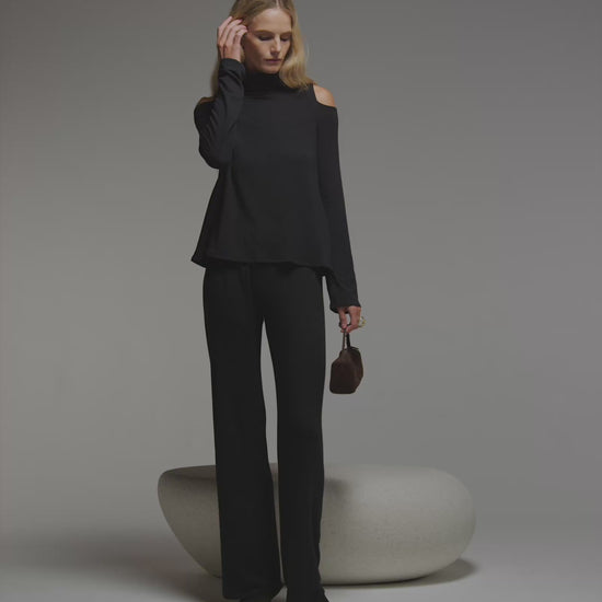 Black | The Barbra Cold Shoulder