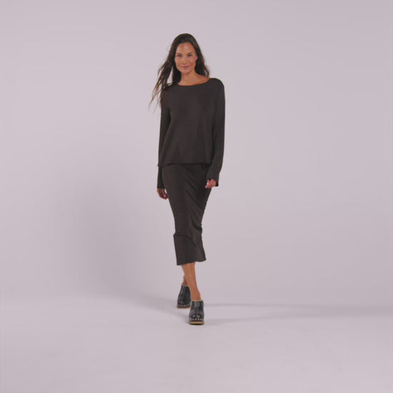 Coco | The Long Barbra Top
