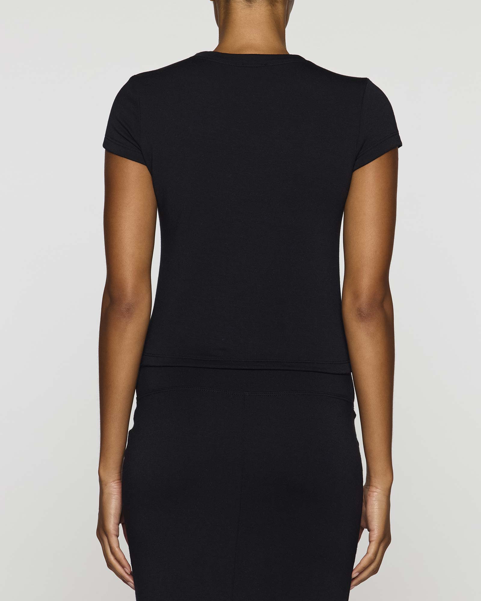 Black | The Perfect Womens T-Shirt