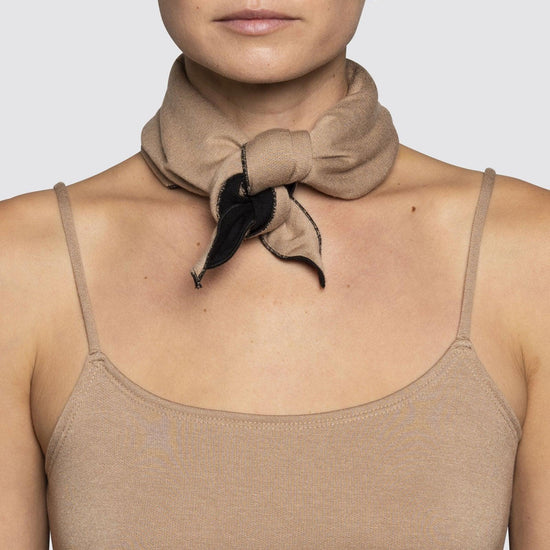 Black/Camel