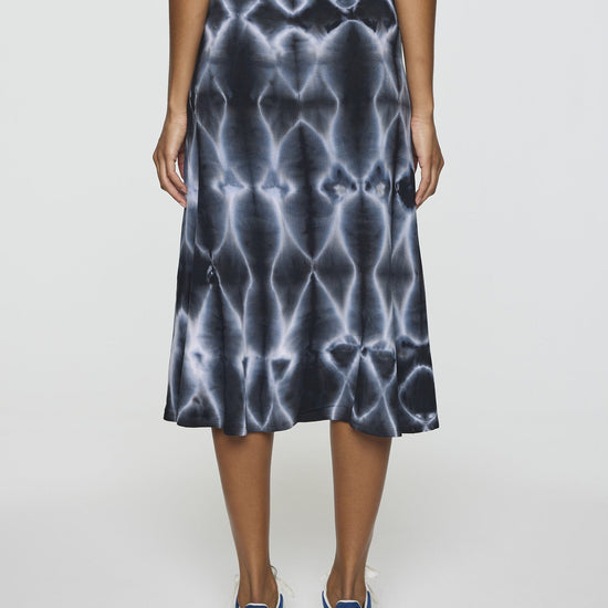 short a line skirt