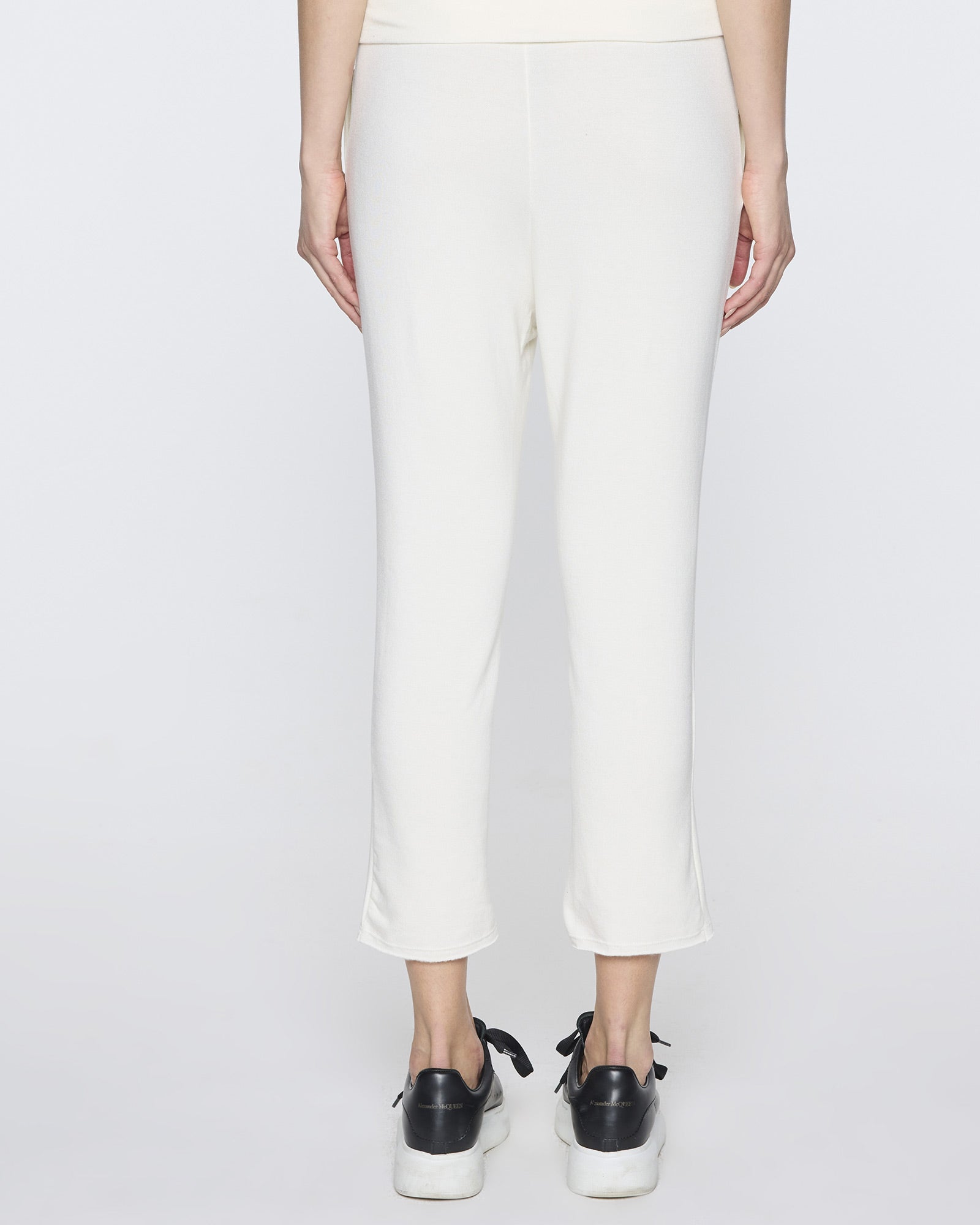 Unbleached | The Drop Crop Pant