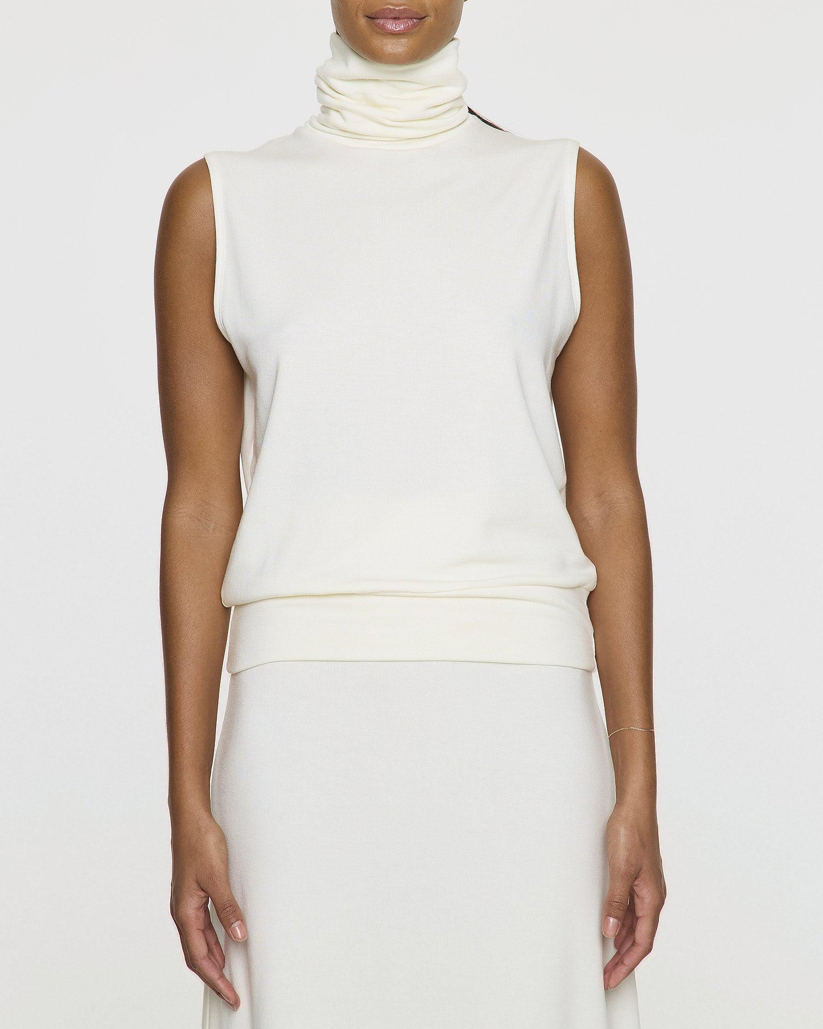 White sleeveless outlet turtleneck